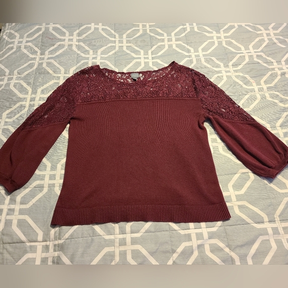Chic Burgundy Lace Sweater Soho XL - Picture 5 of 9